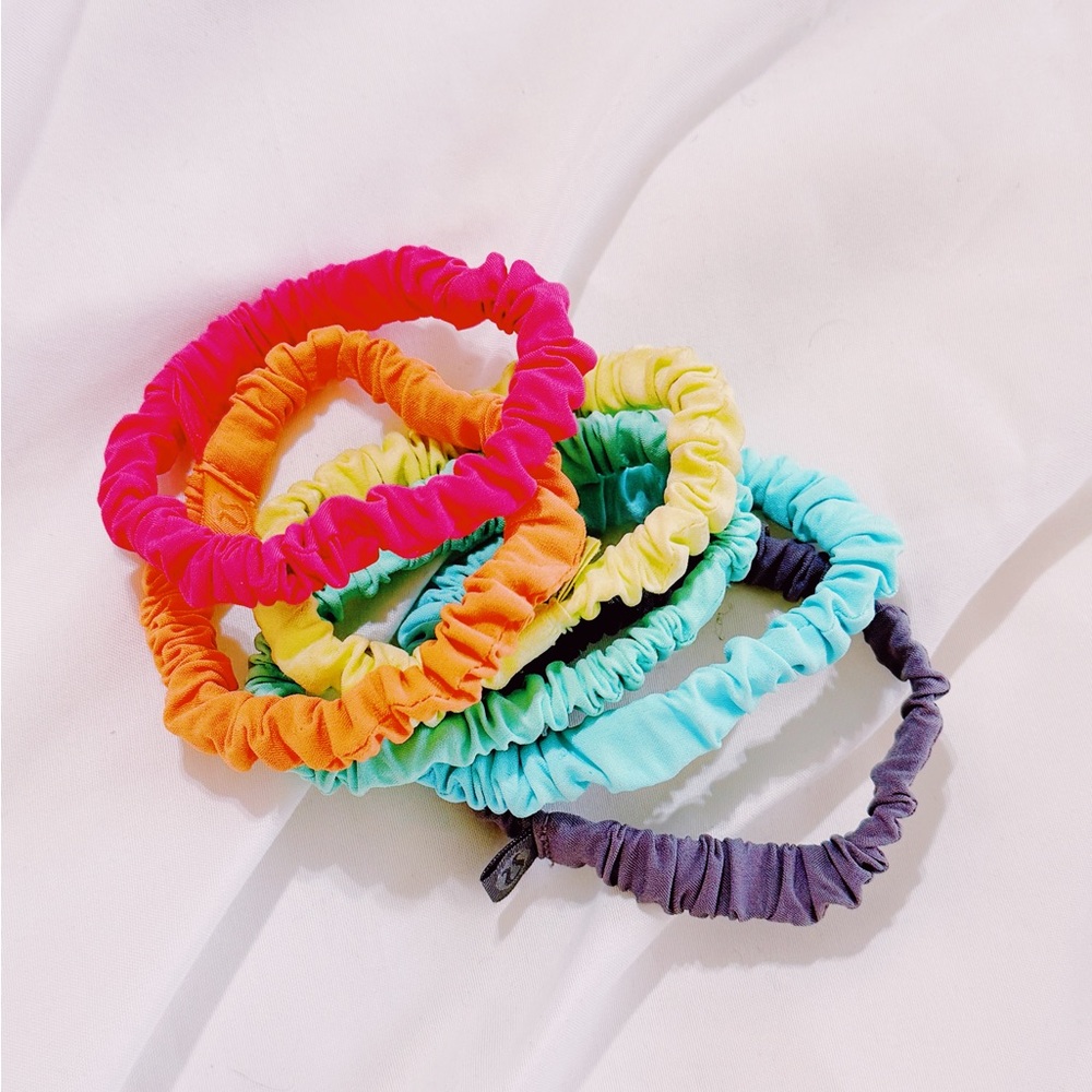 6 PACK LULULEMON SCRUNCHIE SET! NWOT🩷🧡💛💚🩵💜